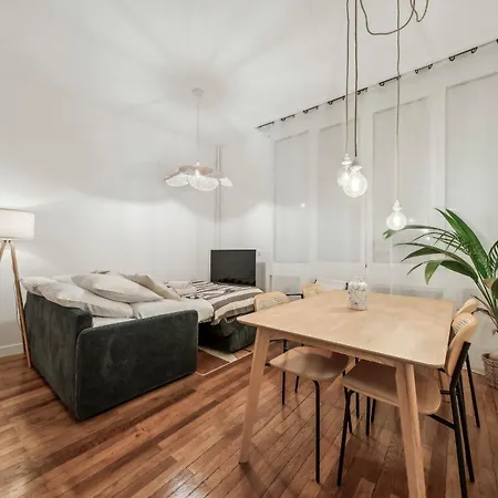 Apartmán Le Louvre & Hotel De Ville - Cityapartmentstay