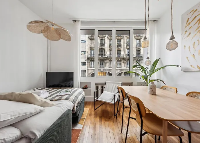 Le Louvre & Hotel De Ville - Cityapartmentstay * Paris